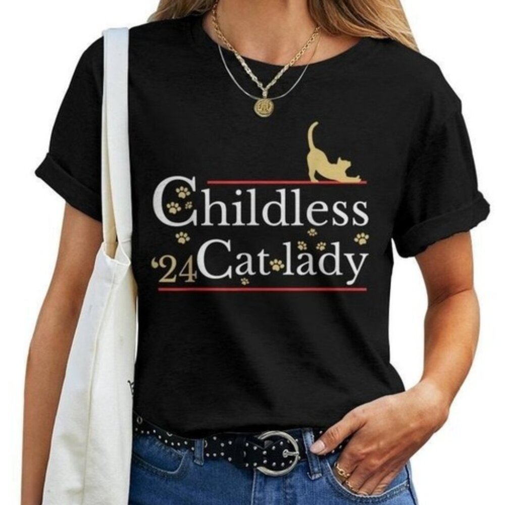 2024 Childless Cat Lady Unisex T-Shirt